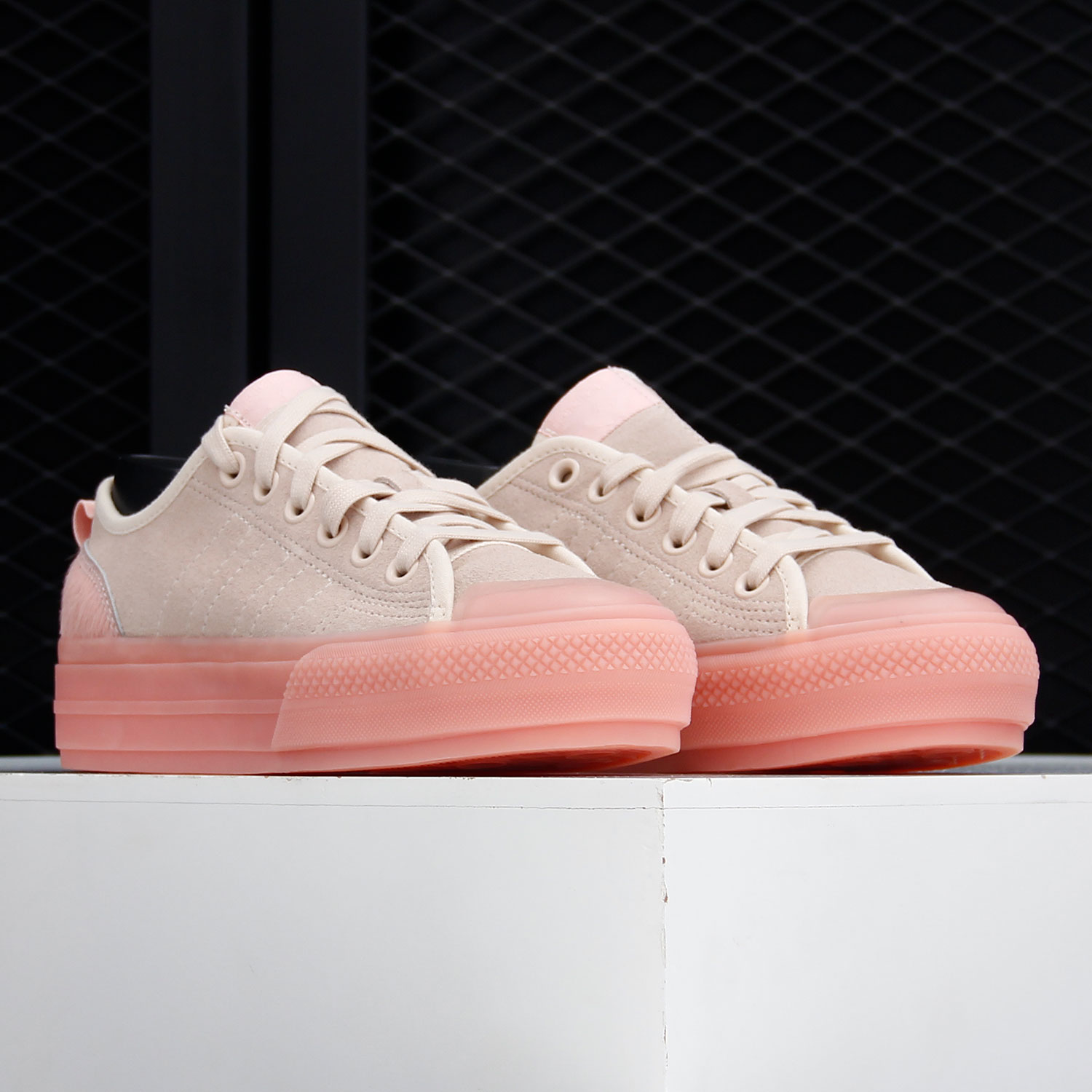 Adidas Genuine Originals Women - đánh giá và giá Adidas Shoes Gazelle
